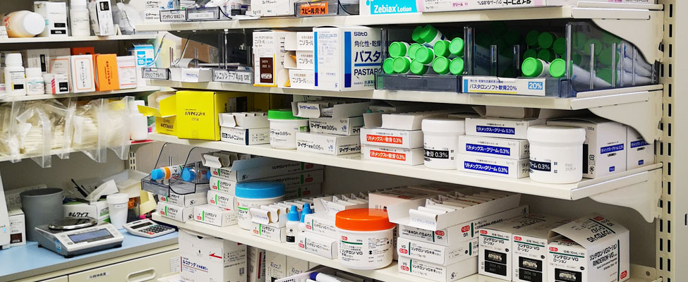 薬 処方箋 薬剤師 薬棚